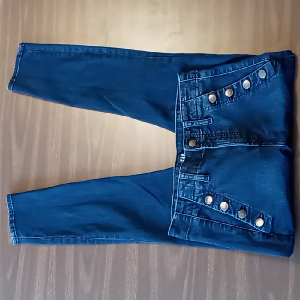 Gap 4 Button Pocket True Skinny 6/28R